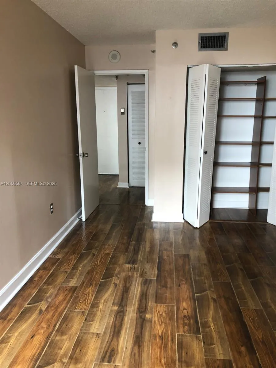 800 Miami Ave #E-1001 Miami, FL 33136
