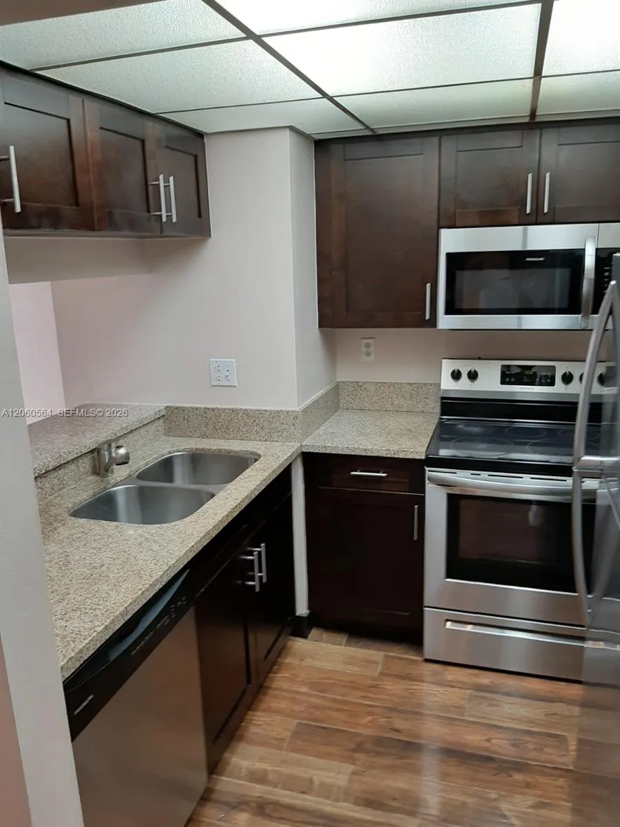 800 Miami Ave #E-1001 Miami, FL 33136