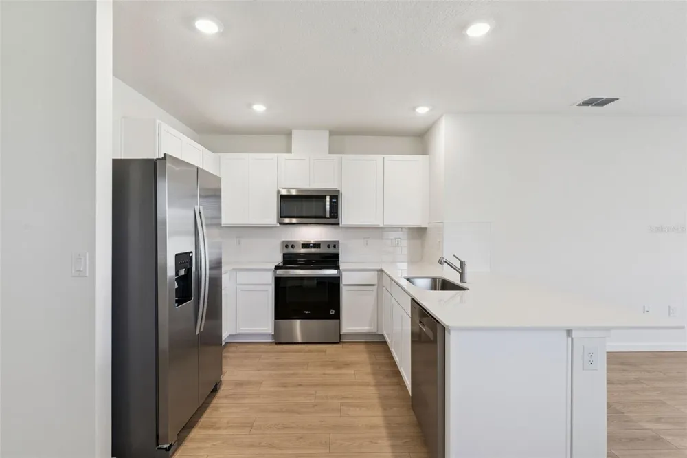 2343 ASHWOOD BLUFF DRIVE Ocoee, FL 34761