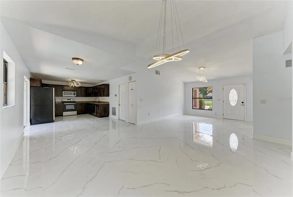 6540 MAUNA LOA BOULEVARD Sarasota, FL 34241