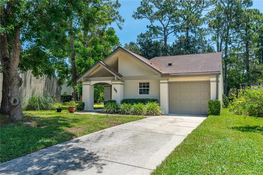 104 SHOAL CREEK CIRCLE Daytona Beach, FL 32114