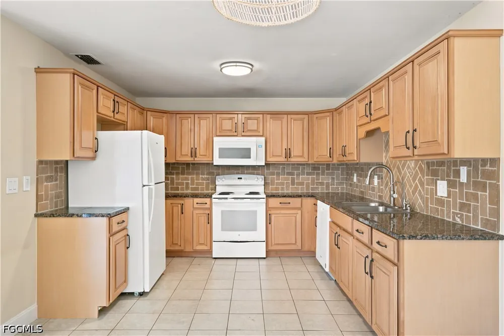 Foxlake Drive North Fort Myers, FL 33917