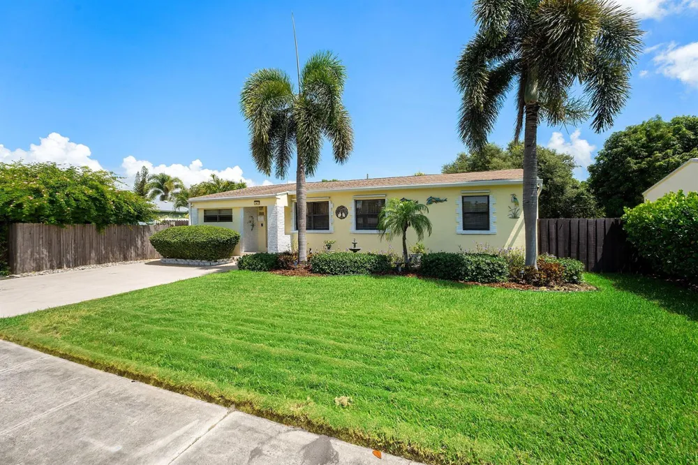 141 Date Palm Drive Lake Park, FL 33403