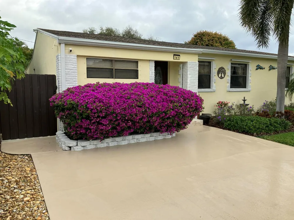 141 Date Palm Drive Lake Park, FL 33403