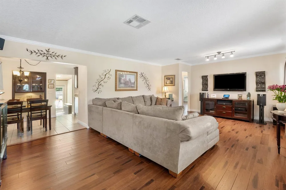 141 Date Palm Drive Lake Park, FL 33403