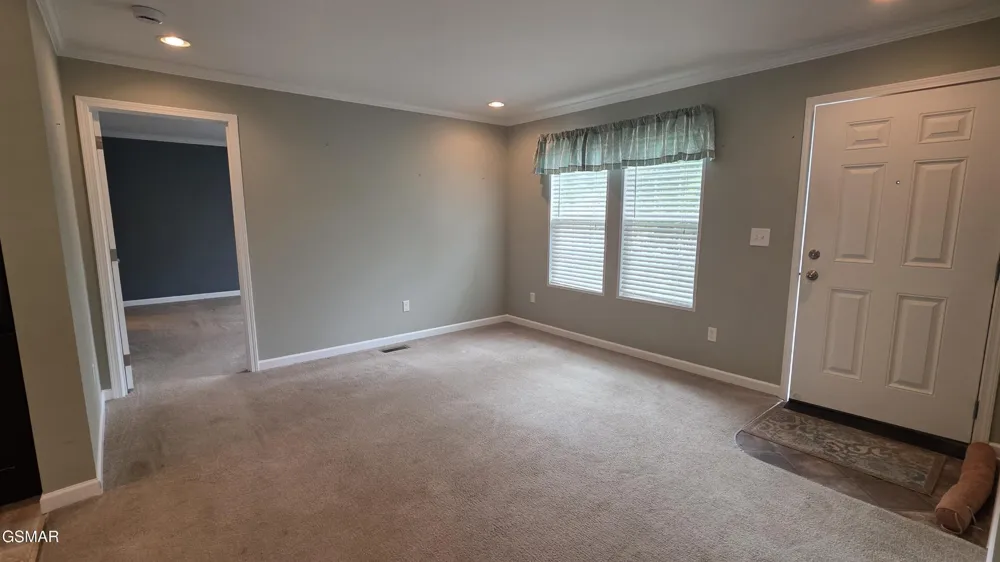 400 Contentment Lane Knoxville, TN 37920