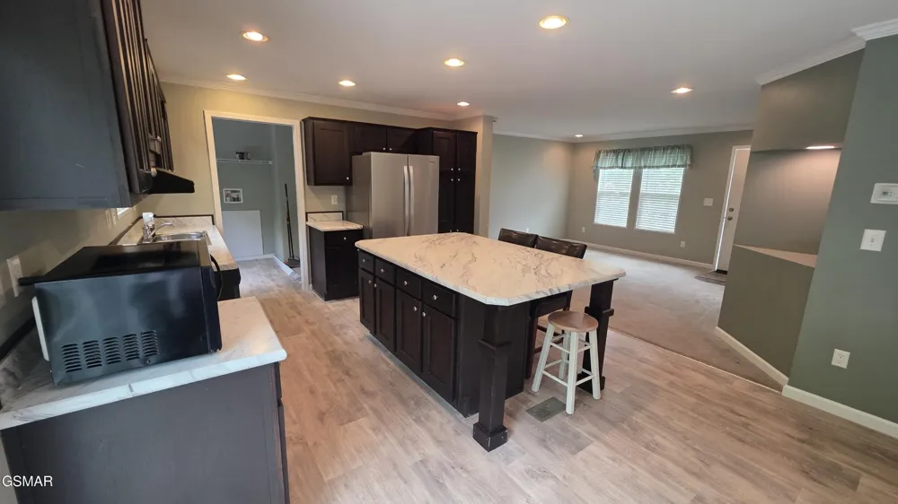 400 Contentment Lane Knoxville, TN 37920