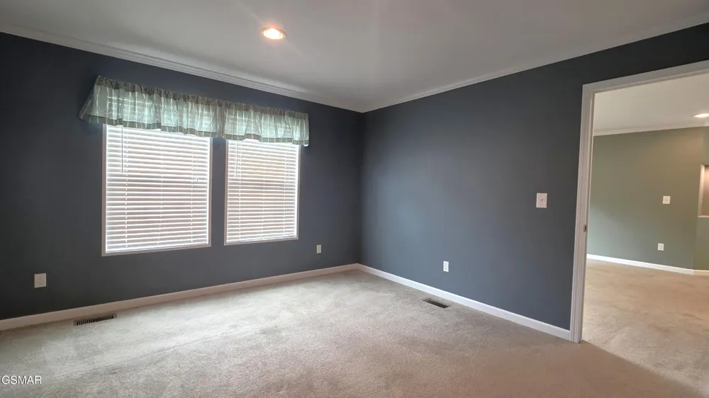 400 Contentment Lane Knoxville, TN 37920