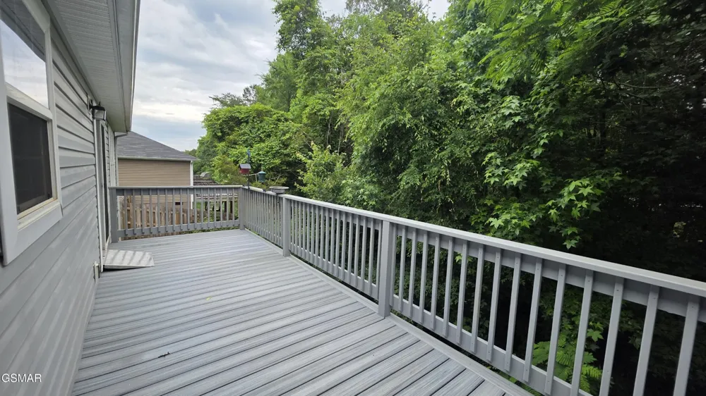 400 Contentment Lane Knoxville, TN 37920