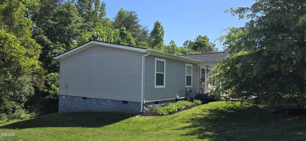 400 Contentment Lane Knoxville, TN 37920