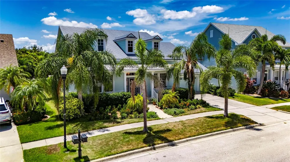 5226 BRIGHTON SHORE DRIVE Apollo Beach, FL 33572
