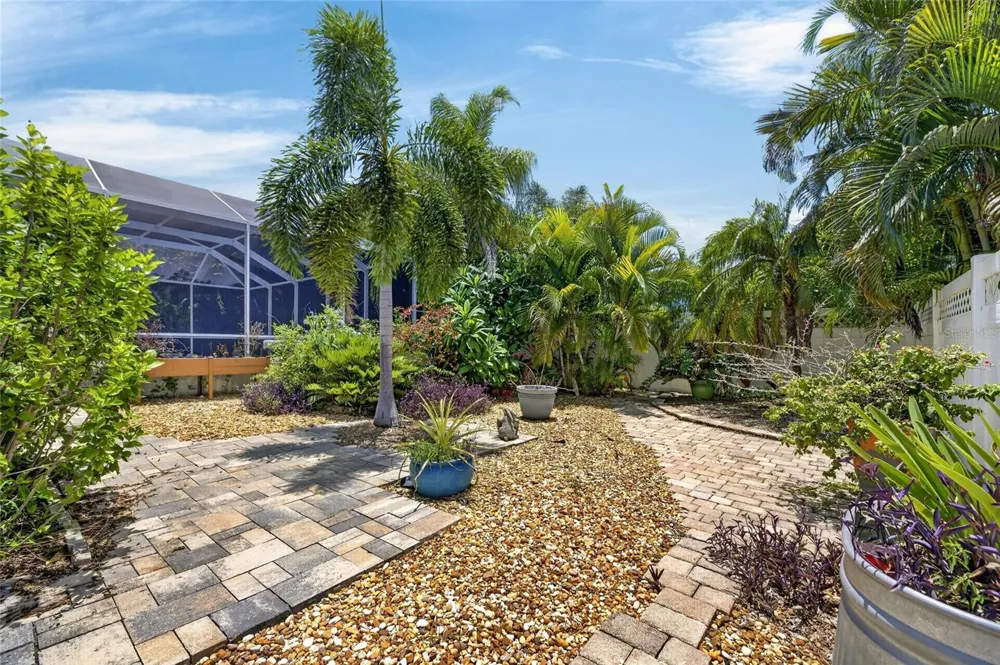 5226 BRIGHTON SHORE DRIVE Apollo Beach, FL 33572