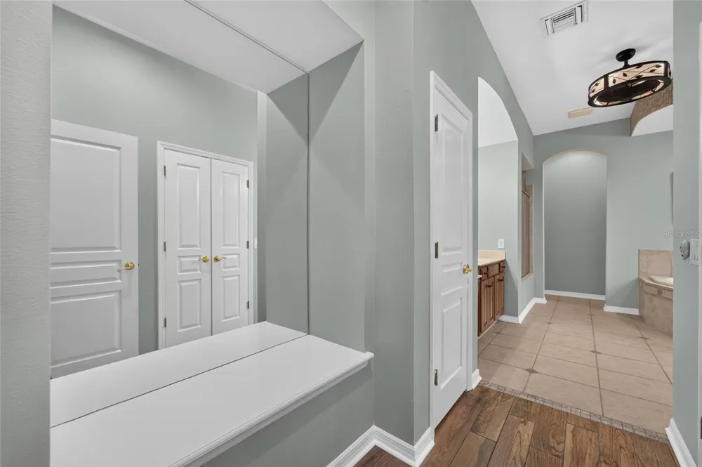 5226 BRIGHTON SHORE DRIVE Apollo Beach, FL 33572
