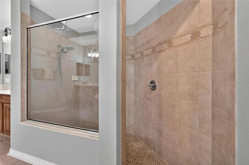 5226 BRIGHTON SHORE DRIVE Apollo Beach, FL 33572