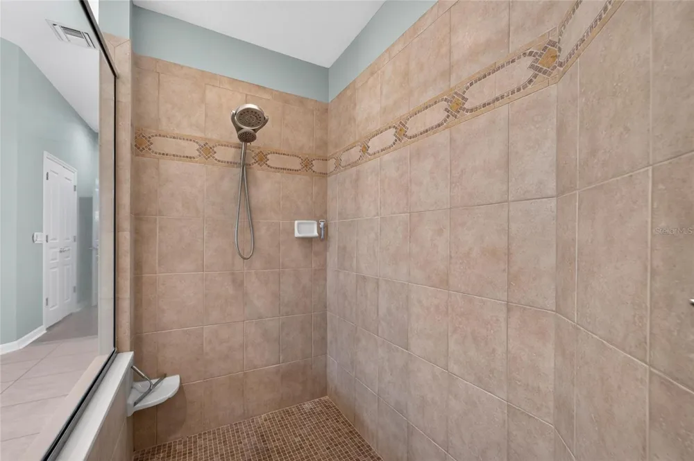 5226 BRIGHTON SHORE DRIVE Apollo Beach, FL 33572