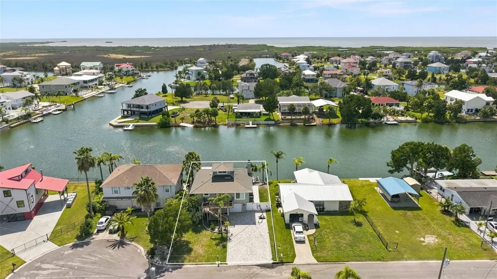 3199 AZALEA DRIVE Hernando Beach, FL 34607