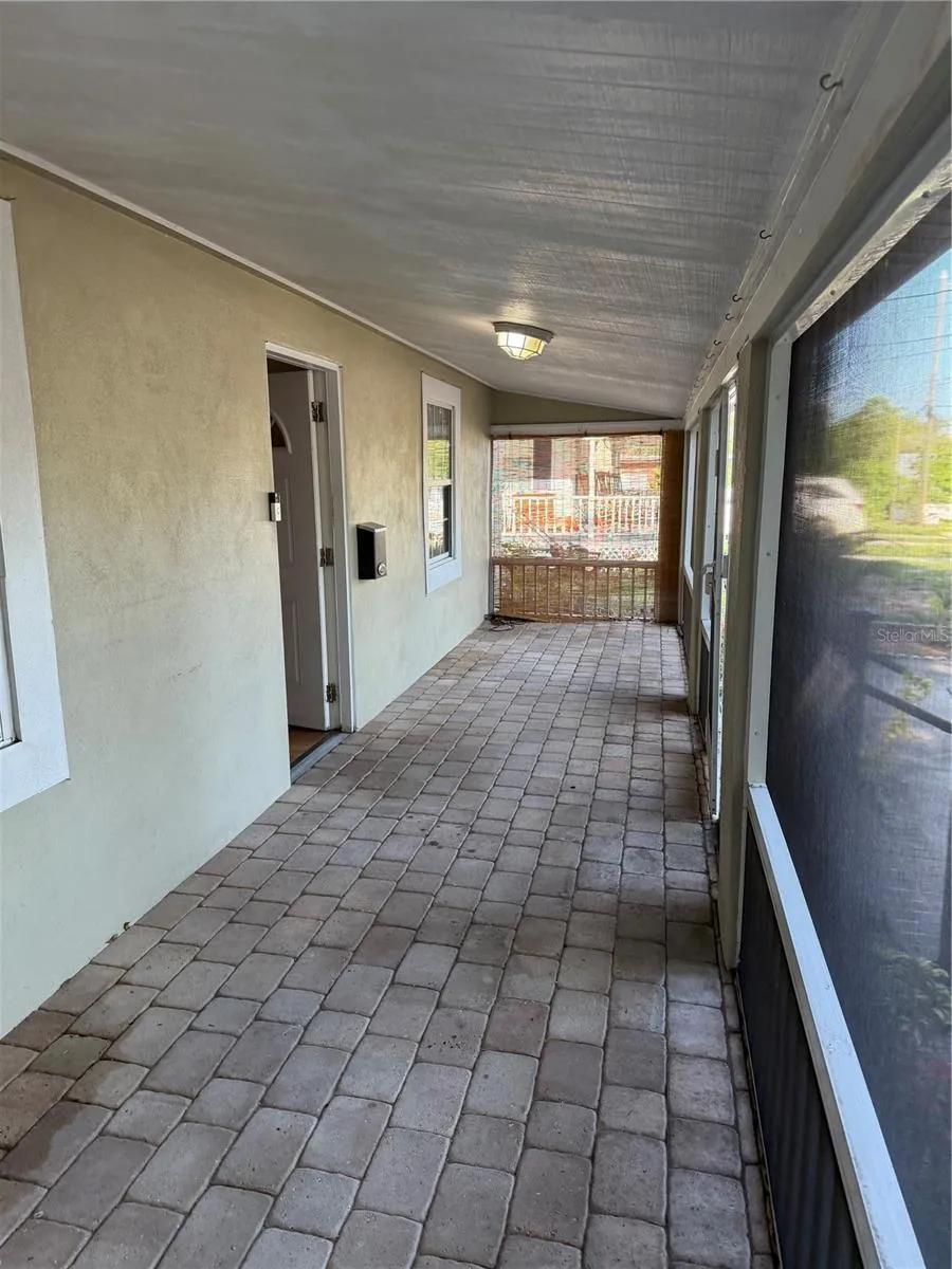 53 W PARK STREET Tarpon Springs, FL 34689