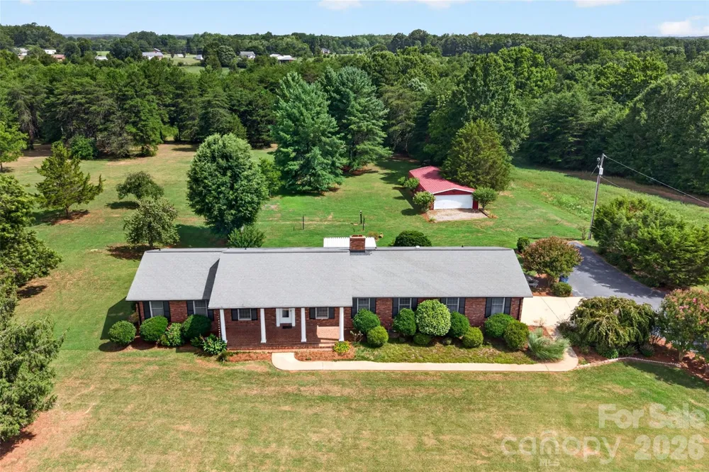 3040 E Maiden Road Maiden, NC 28650