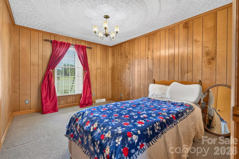 3040 E Maiden Road Maiden, NC 28650
