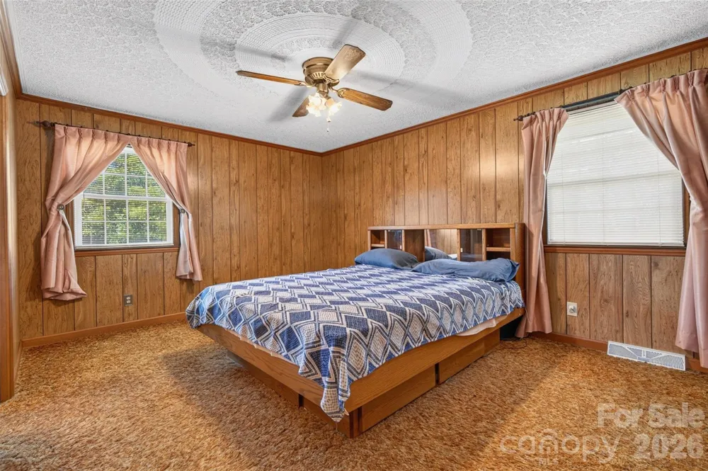 3040 E Maiden Road Maiden, NC 28650