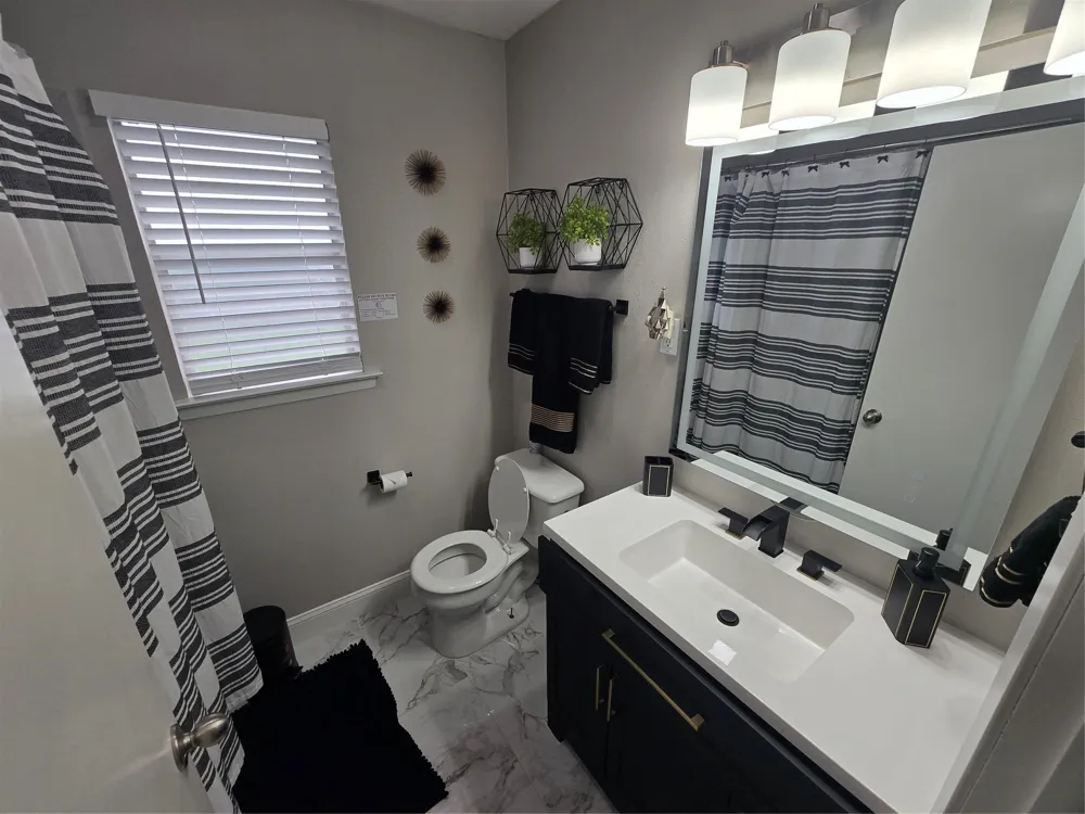 304 Salem Drive Euless, TX 76039