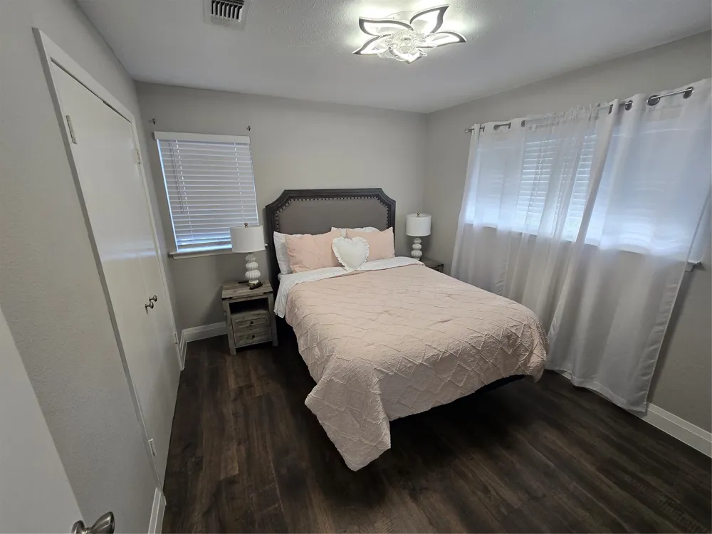 304 Salem Drive Euless, TX 76039