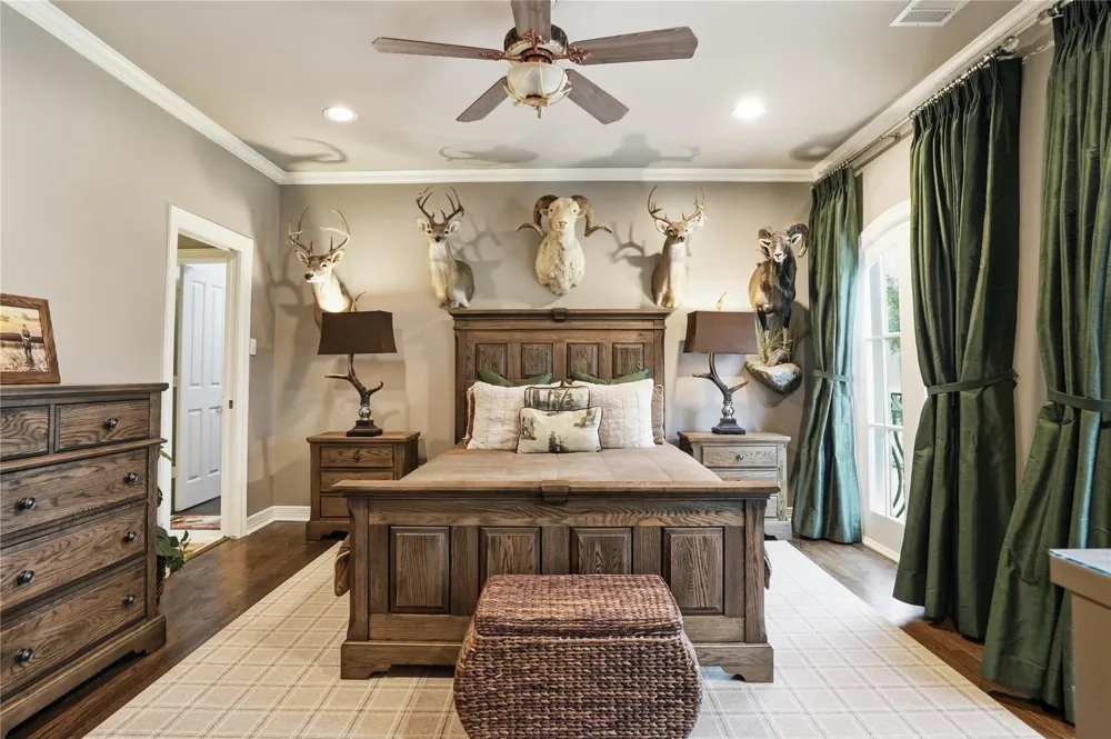 11840 Stuckey Lane Bunker Hill Village, TX 77024