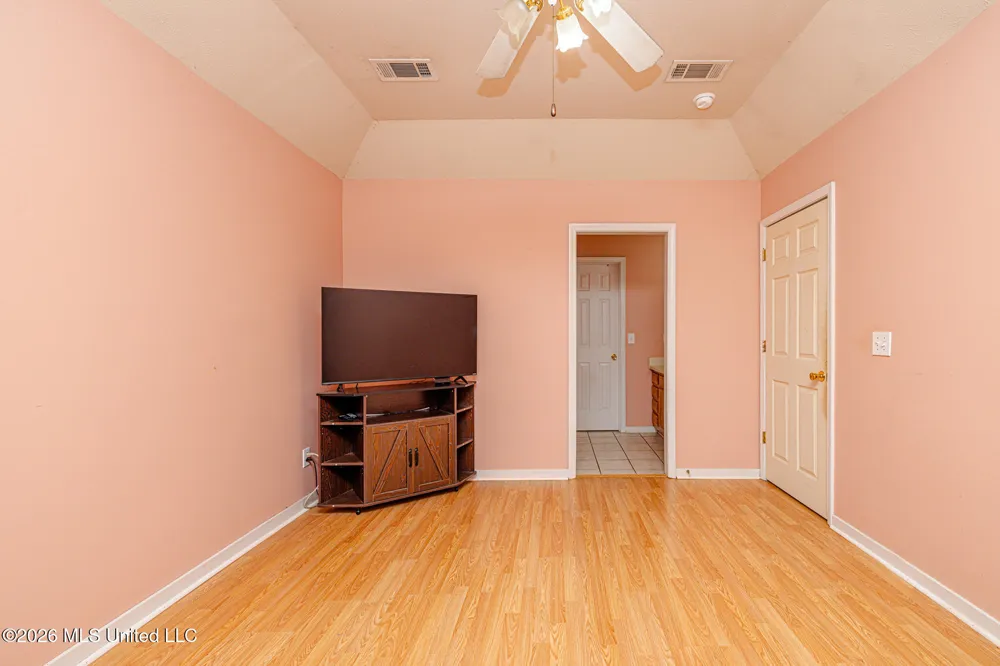 4424 Blake Circle Byram, MS 39272