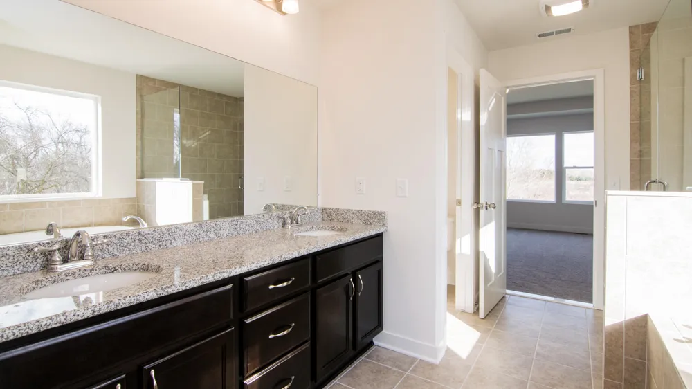 5092 Rutland Drive Saline, MI 48176