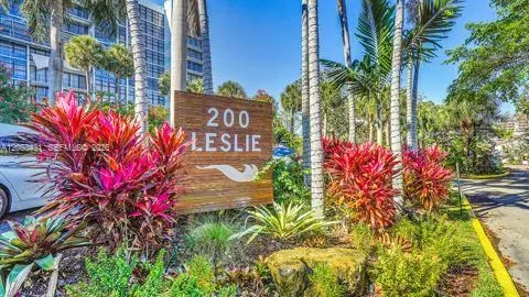 200 Leslie Dr #329 Hallandale Beach, FL 33009