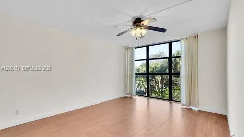 200 Leslie Dr #329 Hallandale Beach, FL 33009