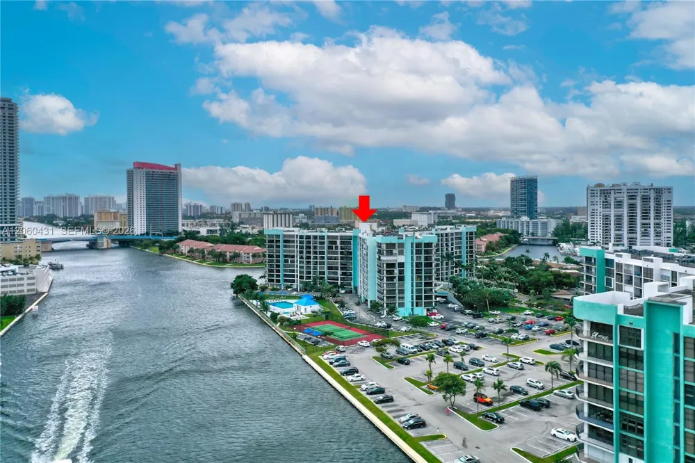 200 Leslie Dr #329 Hallandale Beach, FL 33009
