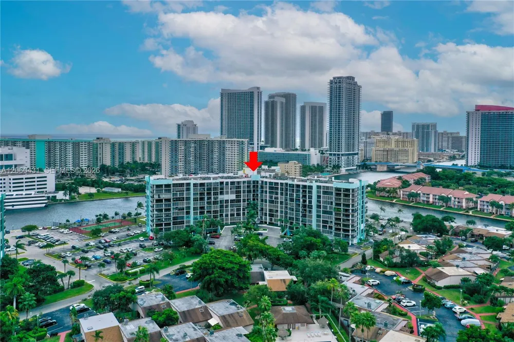 200 Leslie Dr #329 Hallandale Beach, FL 33009
