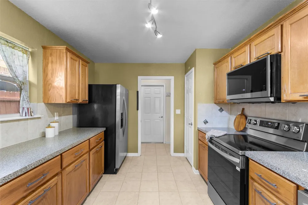 3709 S Llano Estacado Court Killeen, TX 76549