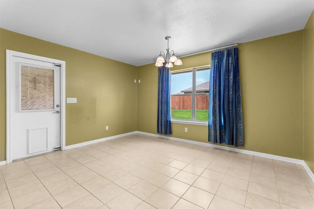 3709 S Llano Estacado Court Killeen, TX 76549