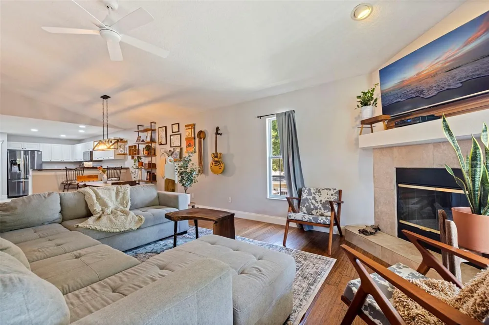 2462 14TH AVENUE St Petersburg, FL 33713