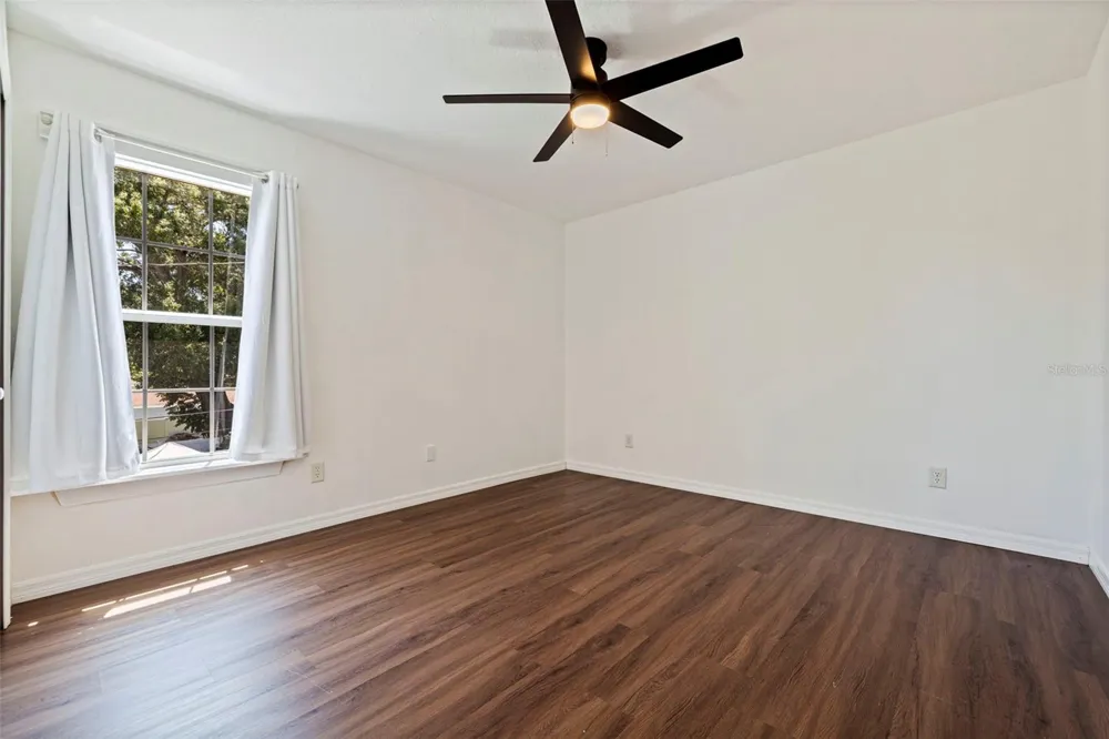 2462 14TH AVENUE St Petersburg, FL 33713
