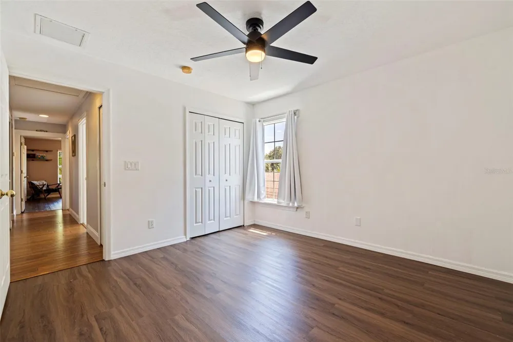 2462 14TH AVENUE St Petersburg, FL 33713