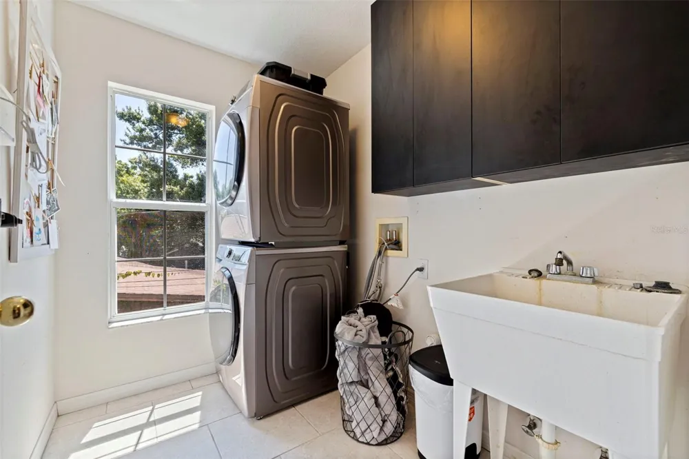 2462 14TH AVENUE St Petersburg, FL 33713