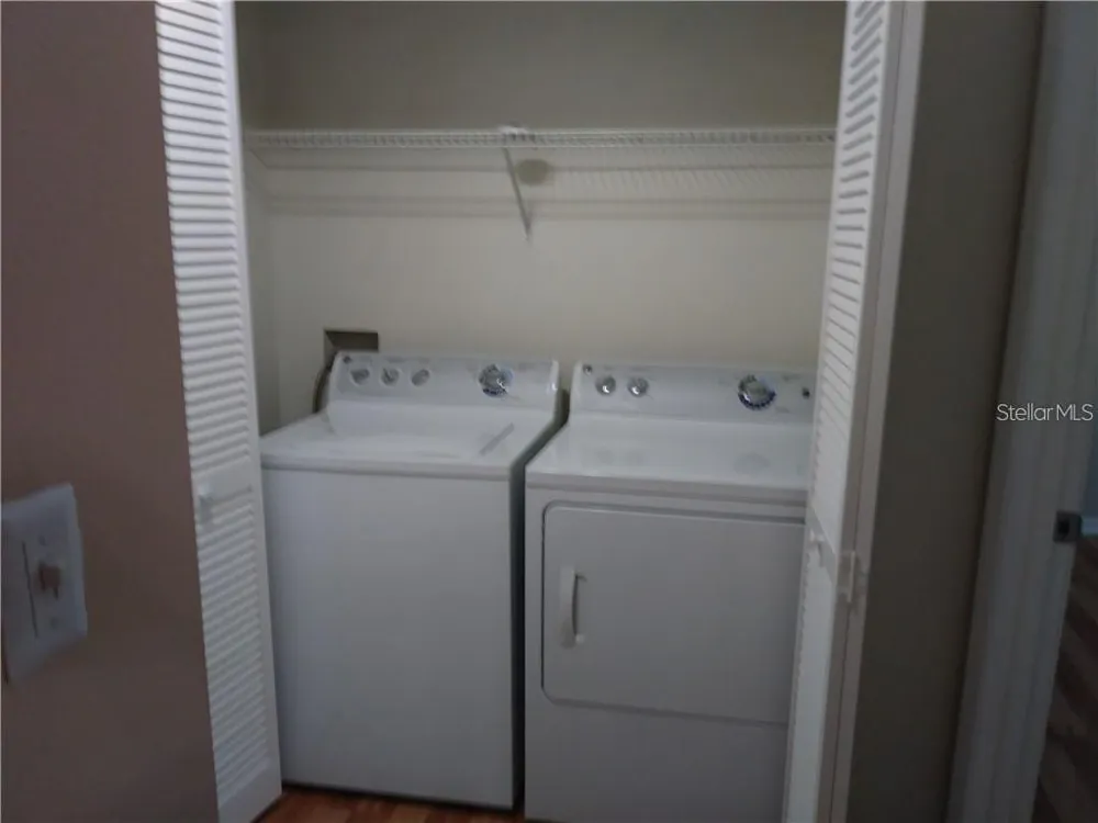 5620 PINNACLE HEIGHTS CIRCLE #305 Tampa, FL 33624