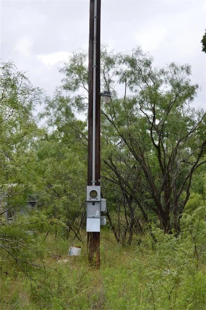 Co Rd 400 Carbon, TX 76435