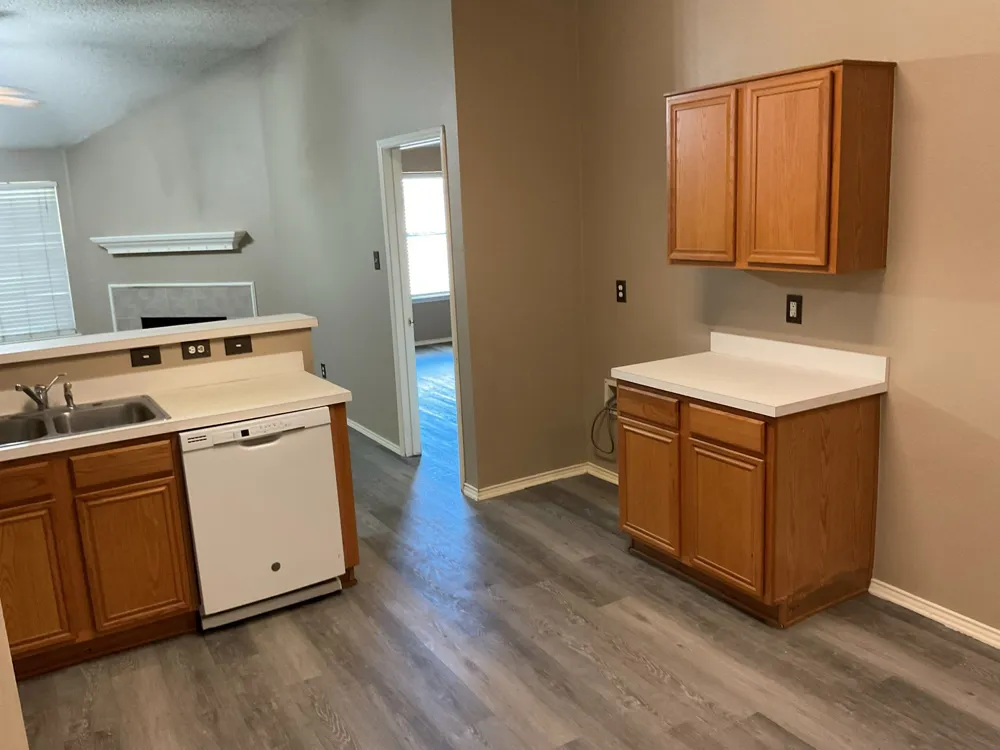 1001 Stockton Drive Burleson, TX 76028