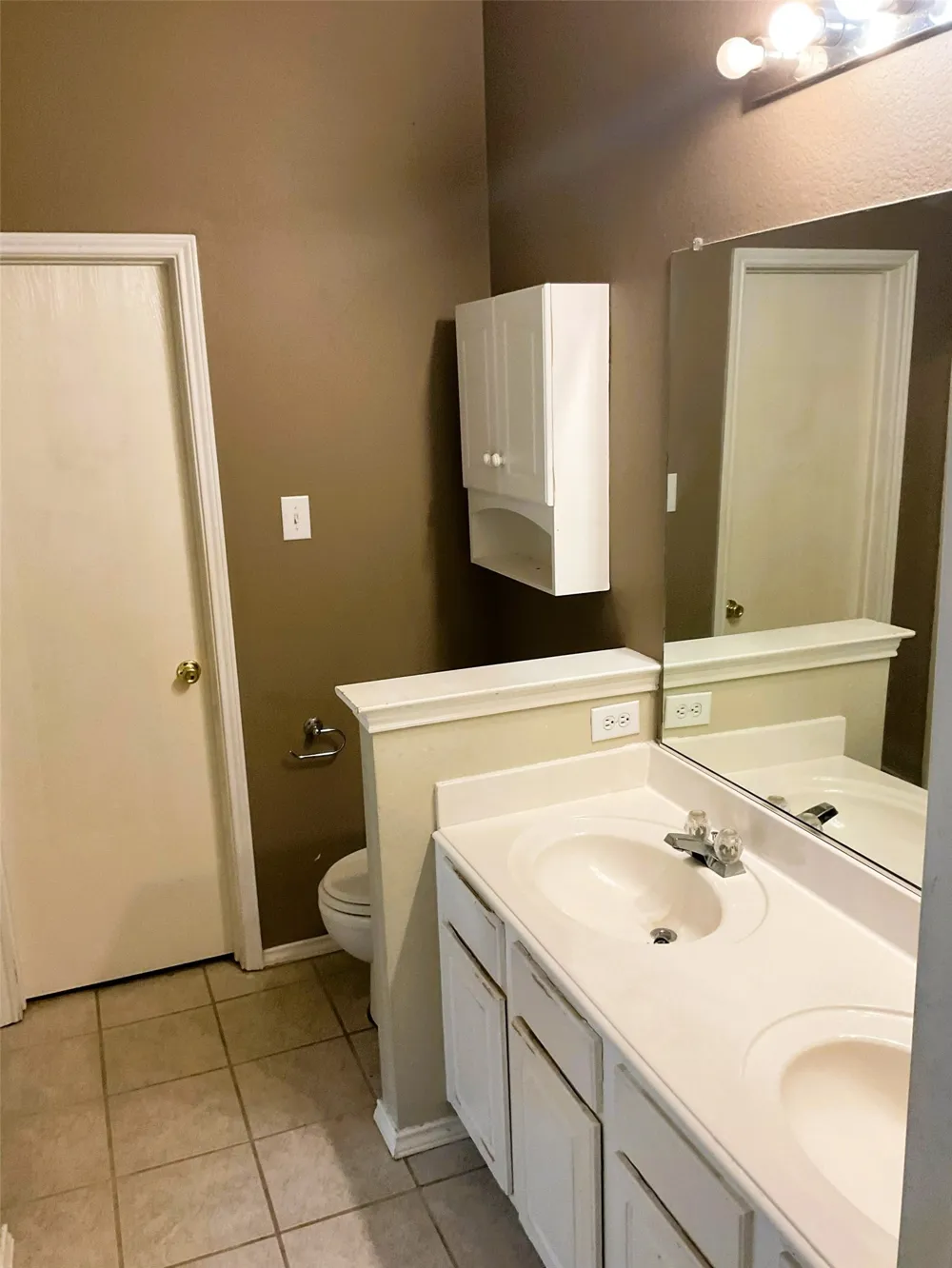 1001 Stockton Drive Burleson, TX 76028