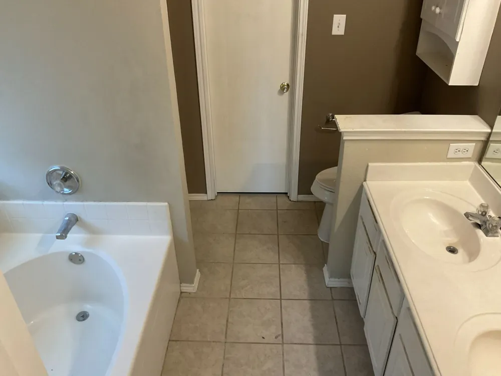 1001 Stockton Drive Burleson, TX 76028