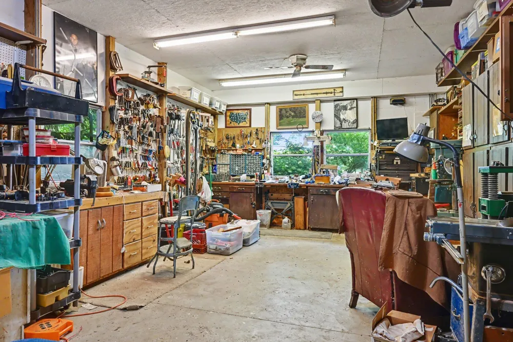 10441 S AVENUE Mattawan, MI 49071