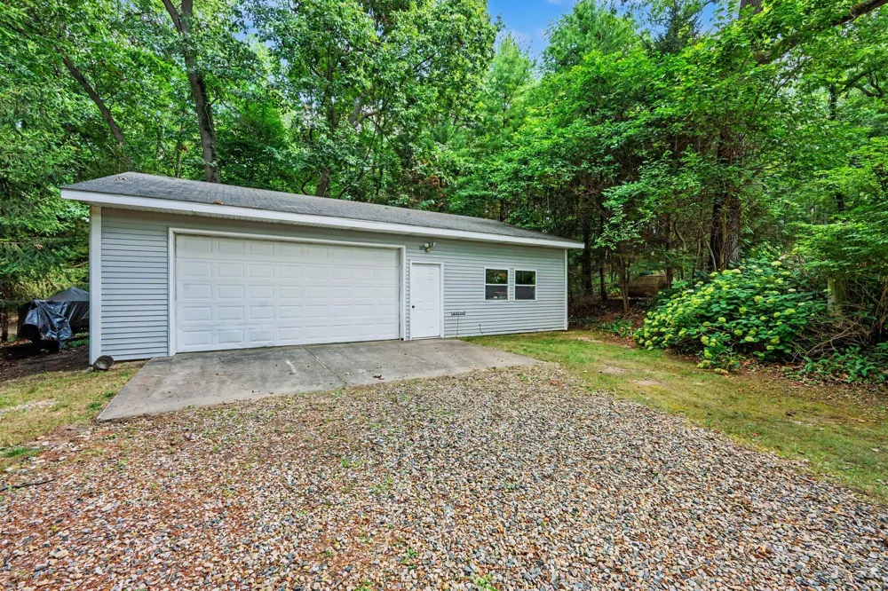 10441 S AVENUE Mattawan, MI 49071