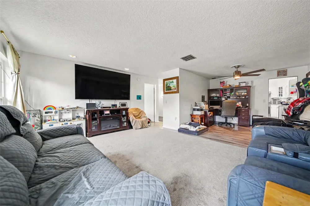 394 BARBERRY LANE Altamonte Springs, FL 32714