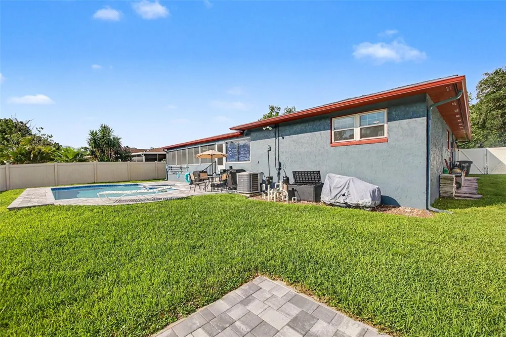 394 BARBERRY LANE Altamonte Springs, FL 32714