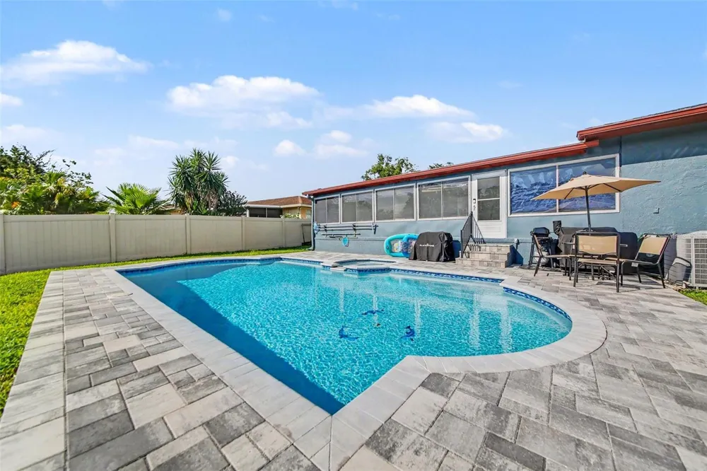 394 BARBERRY LANE Altamonte Springs, FL 32714