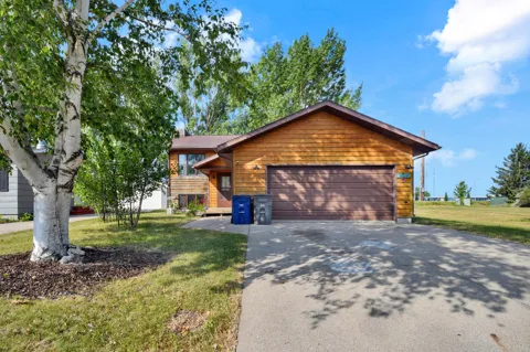 1849 29th Street Circle S